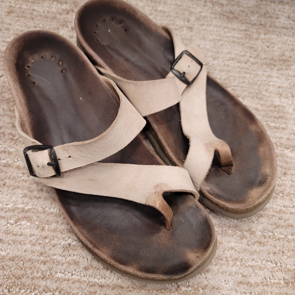 Mephisto Sandal